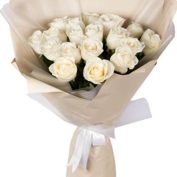 Bouquet of 19 pink roses